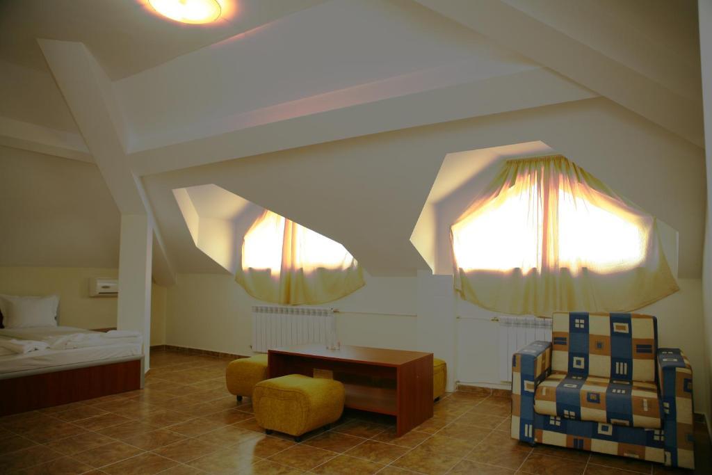 Hotel Queen Aydemir Rum bild
