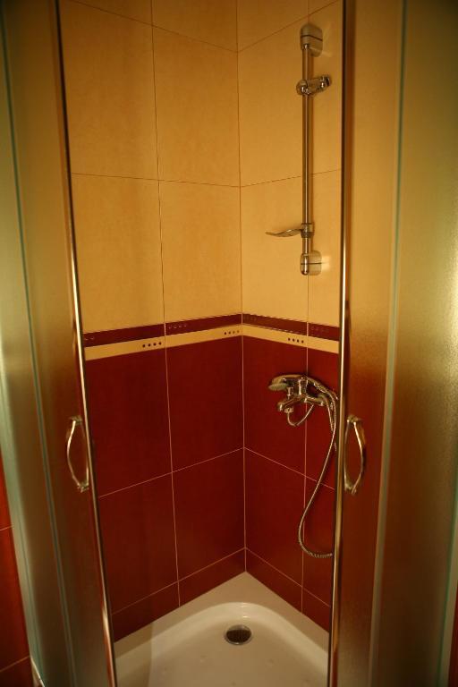 Hotel Queen Aydemir Rum bild