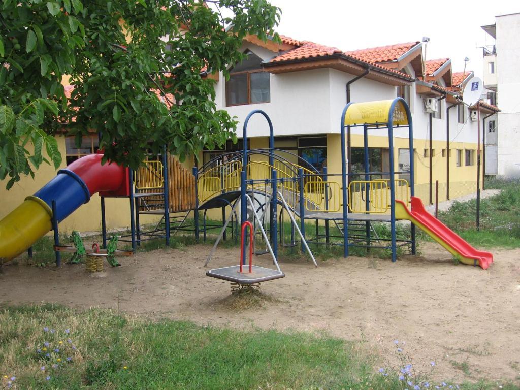 Hotel Queen Aydemir Exteriör bild